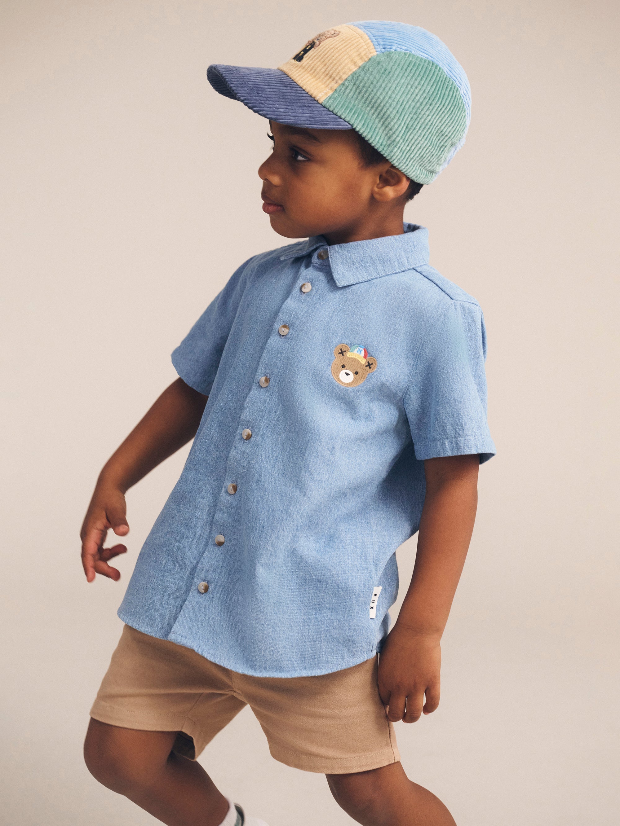Chambray Hux Short Sleeve Shirt